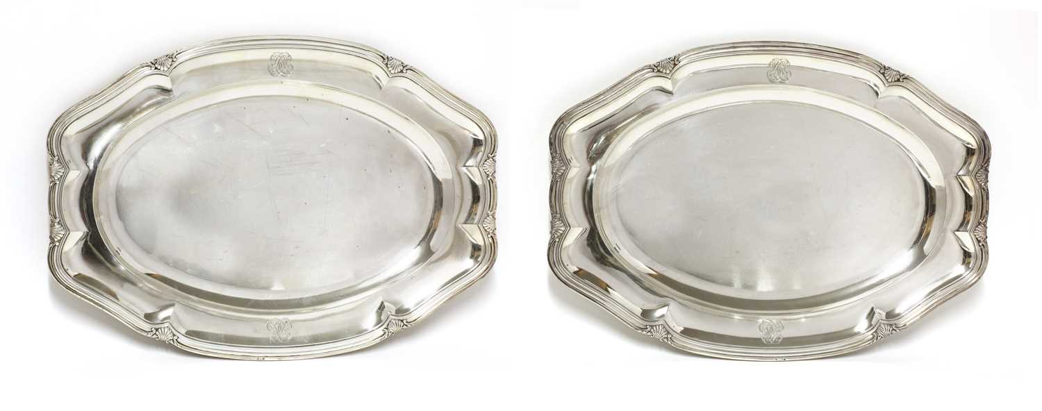 Lot 35 - A pair of French sterling silver serving dishes
