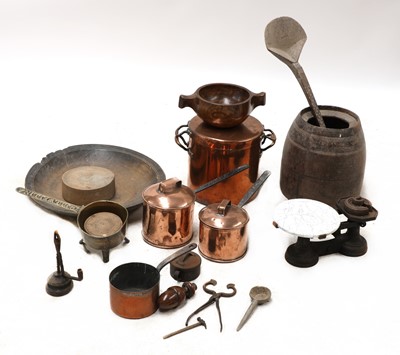 Lot 120 - A collection of antique kitchenwares