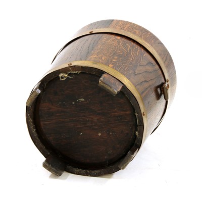 Lot 31 - An oak and copper coal bucket
