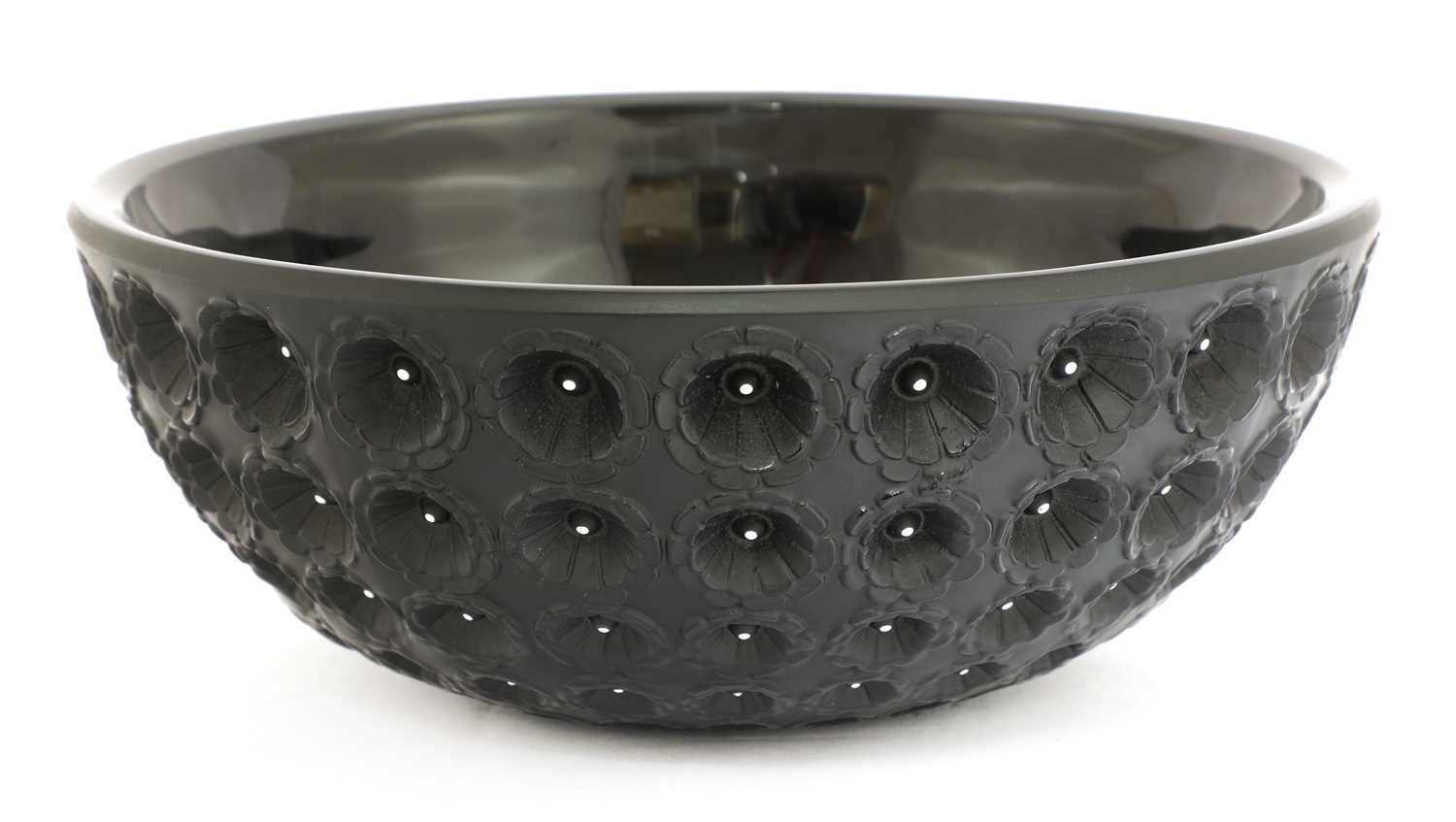 Lot 290 - A Lalique 'Nemours' black glass bowl