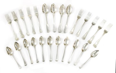 Lot 7 - A quantity of silver cutlery