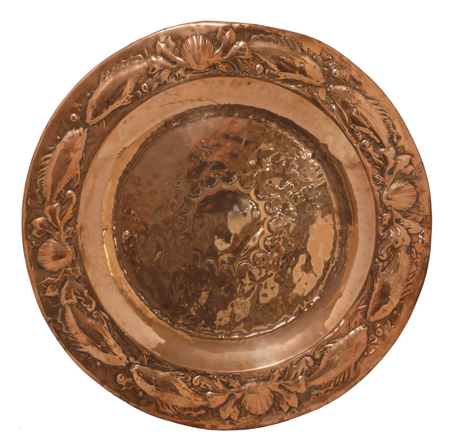 Lot 152 - An Arts and Crafts circular copper charger