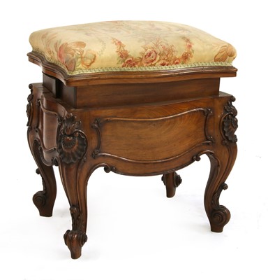 Lot 392 - A French walnut adjustable piano stool
