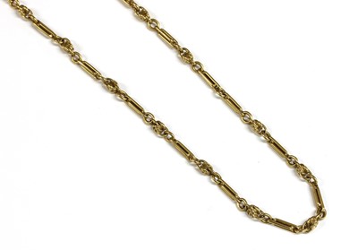 Lot 131 - A 9ct gold trombone and Spanish knot link chain