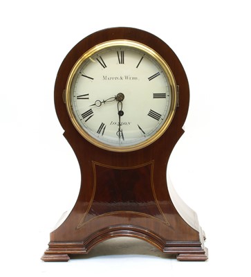 Lot 320 - An Edwardian mahogany 'balloon' cased mantel clock