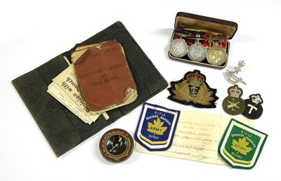 Lot 314 - A collection of Canadian militaria items