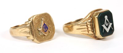 Lot 102 - Two gold Masonic signet rings