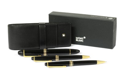Lot 284 - A cased Mont Blanc 'Meisterstück' pen and pencil set