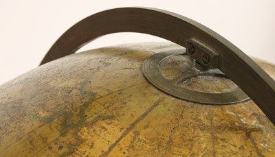 Lot 333 - A George III floor-standing terrestrial globe by Thomas Harris & Son