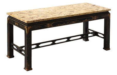 Lot 813 - A Chinoiserie low table