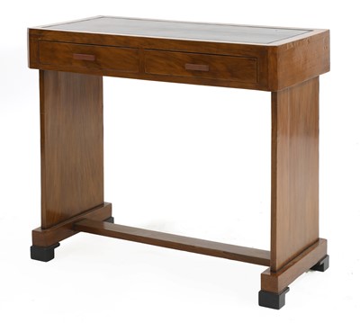 Lot 531 - An Art Deco walnut desk