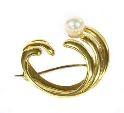 Lot 80 - An 18ct gold cultured pearl spray brooch by Alabaster & Wilson