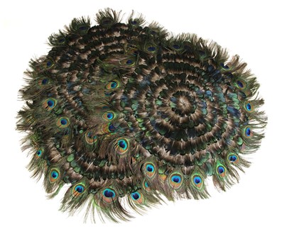 Lot 186 - A quantity of peacock feather placemats