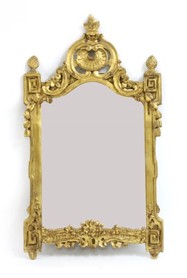 Lot 364 - A Victorian gilt wall mirror