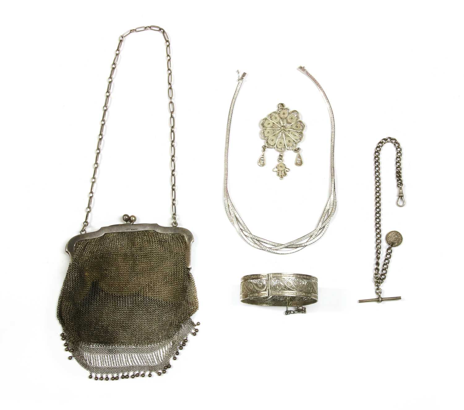 Lot 48 - A sterling silver mesh purse