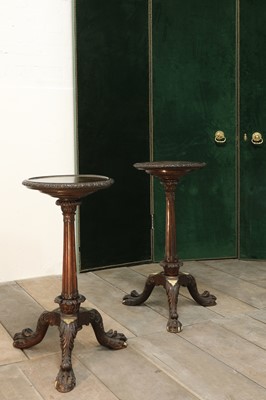 Lot 866 - A near pair of Anglo-Indian padouk tripod tables