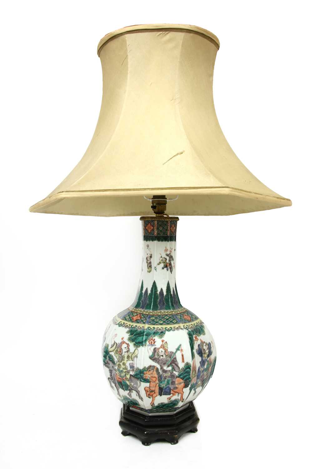 Lot 174 - A Chinese famille verte vase