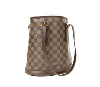 Lot 17 - Louis Vuitton 'Marais' Damier Ebène bucket bag
