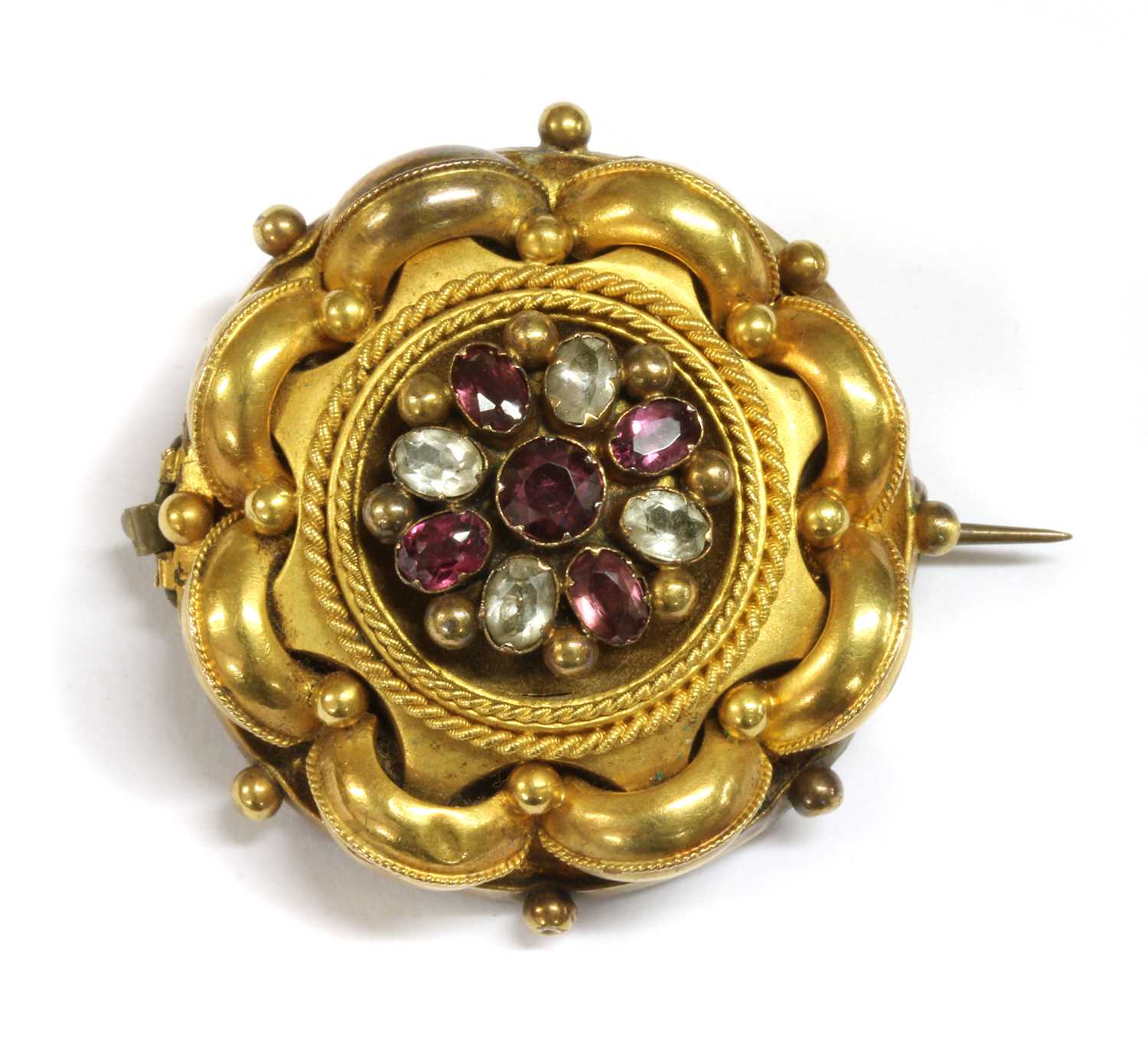 Lot 6 - A Victorian gold gem set brooch