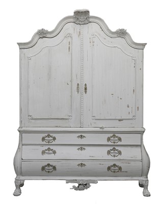 Lot 87 - A Swedish Gustavian painted dresser