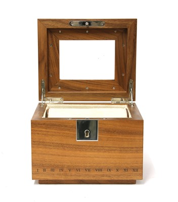 Lot 286 - A David Linley walnut table watch case