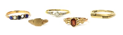 Lot 343 - Five gold rings