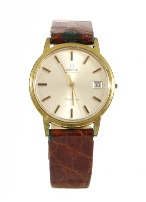 Lot 482 - A gentlemen's gold plated Omega 'Genève' automatic strap watch, c.1970