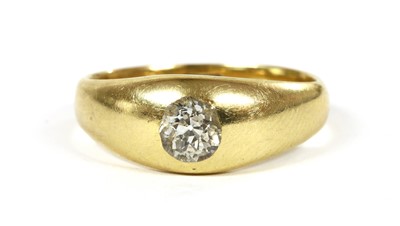 Lot 96 - A gentlemen's gold single stone diamond ring