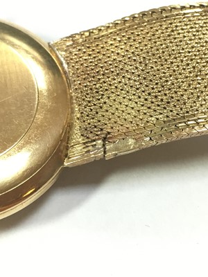 Lot 235 - A gentlemen's 9ct gold Omega mechanical bracelet watch, c.1970