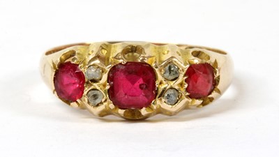 Lot 29 - A Victorian 15ct gold paste and diamond ring