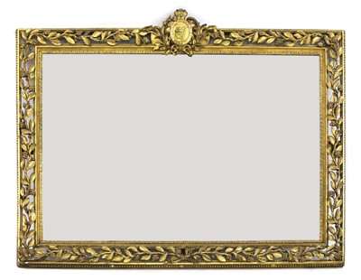 Lot 913 - A carved giltwood framed mirror