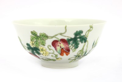 Lot 212 - A Chinese famille rose bowl
