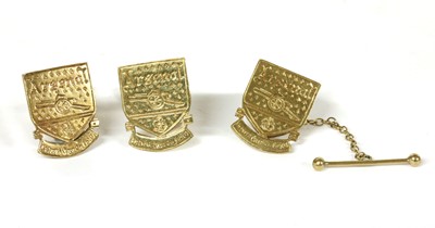 Lot 414 - A pair of 9ct gold Arsenal FC cufflinks