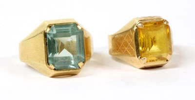 Lot 416 - An Italian gold citrine ring