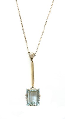 Lot 142 - An Art Deco aquamarine and diamond Edna May pendant
