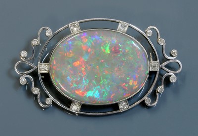 Lot 110 - An Edwardian white gold opal and diamond brooch