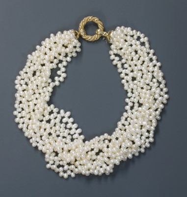 Lot 232 - An eight row cultured freshwater pearl torsade necklace