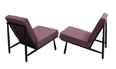 Lot 218 - A pair of Domus lounge chairs