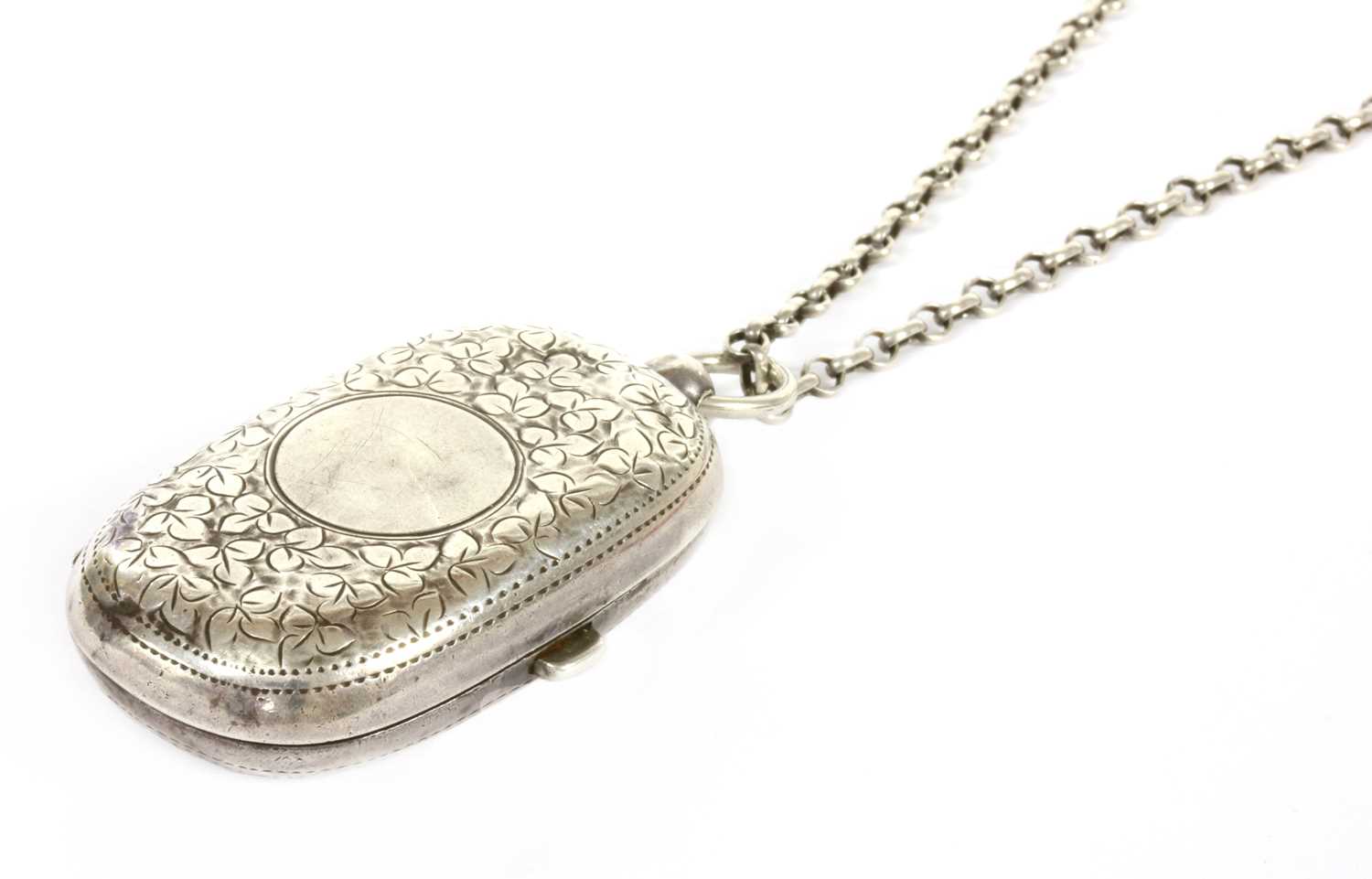 Lot 45 - An Edwardian sterling silver twin section sovereign case
