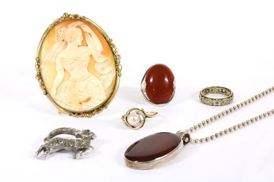 Lot 369 - A quantity of jewellery