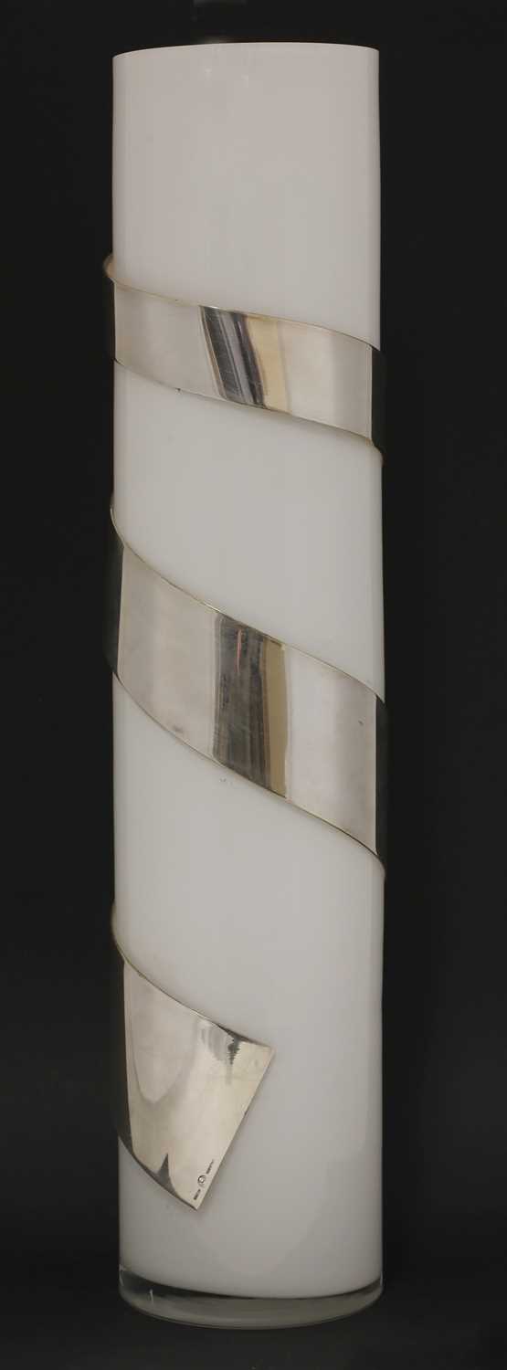 Lot 527 - A glass vase with silver-plated spiral