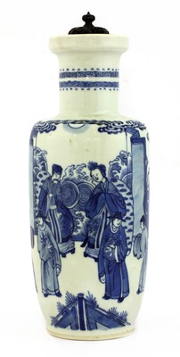 Lot 168 - A Chinese blue and white vase
