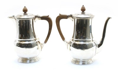 Lot 41 - A silver coffee pot and water pot