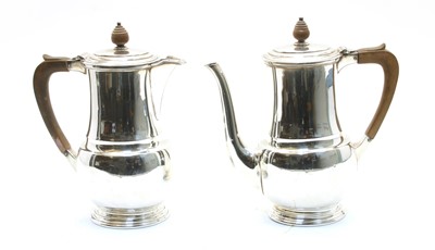 Lot 41 - A silver coffee pot and water pot