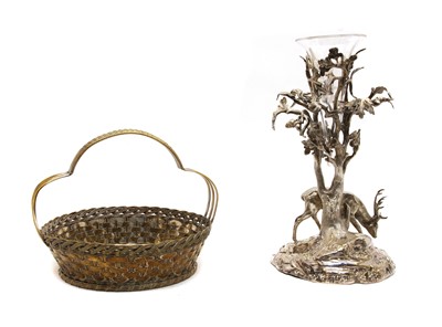 Lot 71 - A silver plated epergne