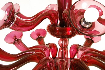 Lot 346 - A postmodern VeArt Glass 'Leda' chandelier
