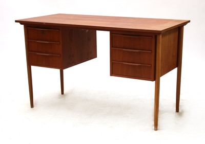 Lot 487 - A Danish teak desk