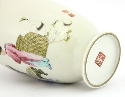 Lot 374 - A Chinese famille rose vase