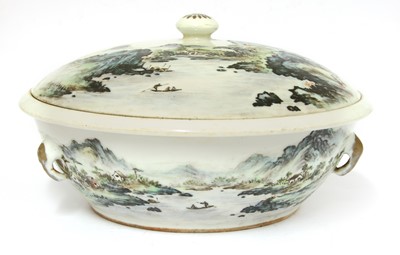 Lot 392 - A Chinese porcelain bowl and cover