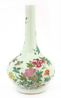Lot 413 - A Chinese famille rose vase